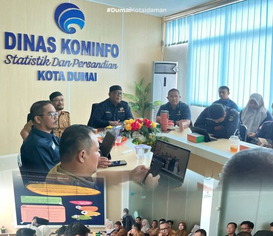 Diskominfotiksan Dumai Gelar Rapat Evaluasi SPBE 2025, Pertahankan Peringkat 1 se-Riau