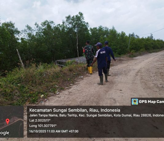 Sertu Miftah Ajak Warga Batu Teritip Waspada dan Cegah Karhutla Lewat Patroli dan Edukasi Lingkungan