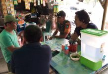 Pererat Hubungan dengan Masyarakat, Babinsa Koramil 01/Dumai Gelar Komsos di Bukit Batrem