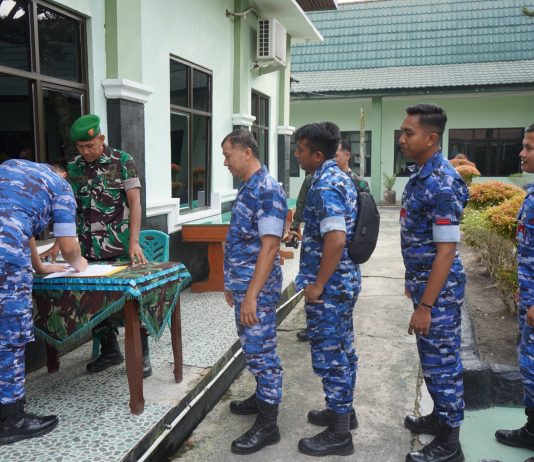 KODIM 0320/DUMAI GELAR DONOR DARAH PERINGATI HARI JUANG TNI AD KE-80*