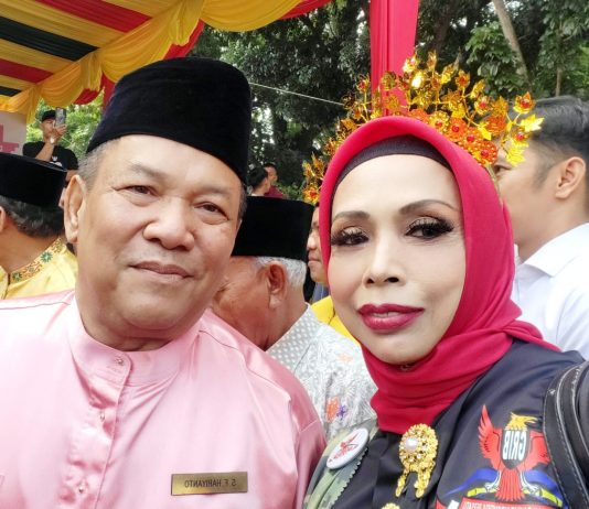 Mimi Lutmila “Si Jilbab Merah” Bersama GRIB Jaya Sukseskan Zapin Massal Berkebaya Laboh Kekek Raih Rekor MURI Dunia 2026