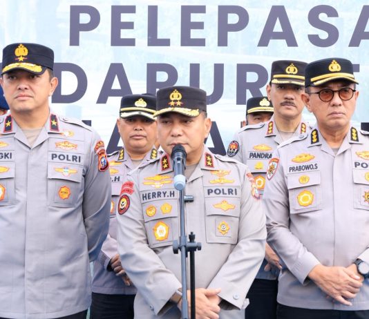 Kapolda Riau Lepas 250 Personel Satgas Bangun Jembatan Merah Putih Presisi