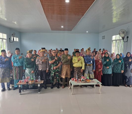 Kodim 0320/Dumai Hadiri Gerakan Penanaman Sejuta Pohon dan Aksi Hijau BPOM di Dumai Selatan