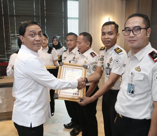 Sinergi Dalam Perangi Narkoba Rutan Dumai Terima Penghargaan dari Bareskrim Polri