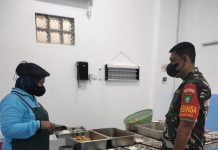 Babinsa Koramil 01/Dumai Dampingi Program Makanan Bergizi Gratis di Tanjung Palas, 2.480 Warga Terima Manfaat