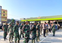 Peringati HUT ke-69 Kodam I/BB, Dandim Herman Santoso Pimpin Semangat Gotong Royong Bersihkan Pasar Bunda Sri Mersing