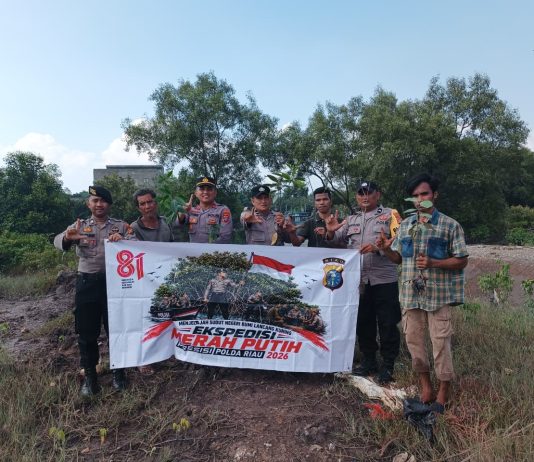 Semarak HUT ke-81 RI, Polsek Dumai Kota Tanam 25 Pohon Mangrove melalui Ekspedisi Merah Putih Presis