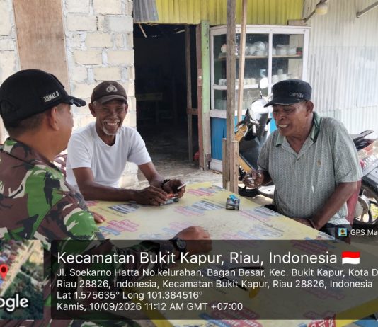 Koramil 02/Bukit Kapur Bersama Security PHR Patroli Jalur Pipa Minyak, Warga Diimbau Jaga Keamanan Fasilitas Migas