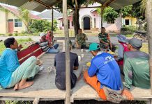Tim Mabes TNI Berikan Penyuluhan Pencegahan Karhutla kepada Petani di Mundam