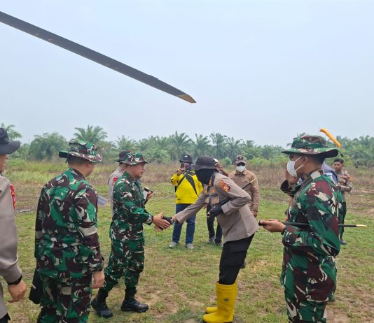 Kodam XIX/Tuanku Tambusai Perkuat Penanganan Karhutla, Pangdam Tinjau Langsung Pulau Jum’at