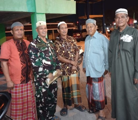 Tim Penyuluh Mabes TNI Gelar Komsos dan Sosialisasi Pencegahan Karhutla Bersama Masyarakat Bangsal Aceh Dumai