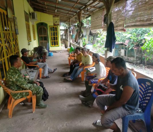 Babinsa Bangsal Aceh Perkuat Komsos dan Silaturahmi Bersama Masyarakat