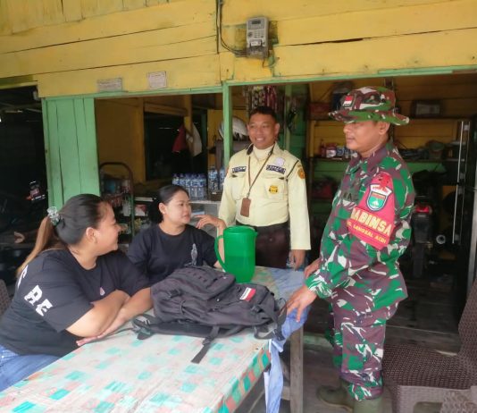 Babinsa Koramil 03/SS Bersama Petugas PHR Patroli dan Sosialisasikan Keamanan Jalur Pipa Minyak di Dumai