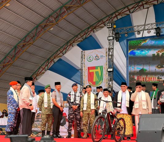 Kodim 0320/Dumai Hadiri Upacara Hari Santri Nasional 2026 Tingkat Provinsi Riau